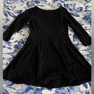 H&M black long sleeve dress